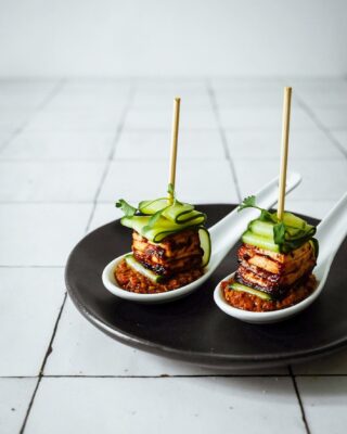 S A T A Y - one bite tofu sate with galangal pickled cucumber and homemade peanut tamarind lemongrass dipping sauce.  I cut the tofu into slices to marinate and then stacked them to roast, resulting in a layered look reminiscent of pork belly.  Such a great 🌱 based flavour bomb that could be a great addition to a holiday party spread. AM.
.

#scrumptiouskitchen  #foodphotography #foodstyling #shareyourtable  #beautifulcuisines  #foodblogger #gramstoounces  #wholefoods #foodphotographyandstyling  #foodwinewomen  #bakersofinstagram #foodtography #singaporefoodie #vancouverfoodie #prettyfood 
#testkitchen #singaporeexpats #singaporeexpatlife #veganrecipes #vegansg