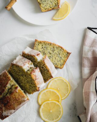 More poppy seed goodness - this is a fairly simple lemon cake with a lemon juice and powdered sugar glaze - perfect afternoon treat on a very rainy day! EM

#scrumptiouskitchen  #foodphotography #foodstyling #shareyourtable  #beautifulcuisines  #foodblogger #gramstoounces  #wholefoods #foodphotographyandstyling  #foodwinewomen  #bakersofinstagram #foodtography #singaporefoodie #vancouverfoodie #prettyfood 
#testkitchen #singaporeexpats #lemon #lemoncake #lemoncake🍋 #poppyseedcake #cakes #baking #menthatcook